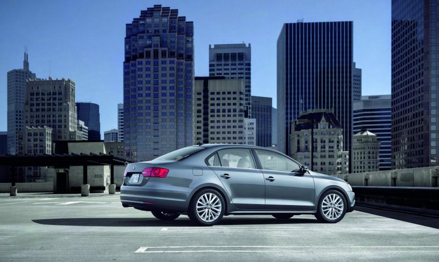  Volkswagen Jetta 2011 года  (фото 13 из 139)